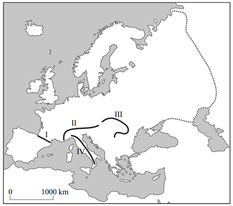 Na mapie konturowej Europy oznaczono numerami wybrane pasma górskie. Linią kropkowaną na mapie zaznaczono fragment umownej granicy pomiędzy Europą a Azją.